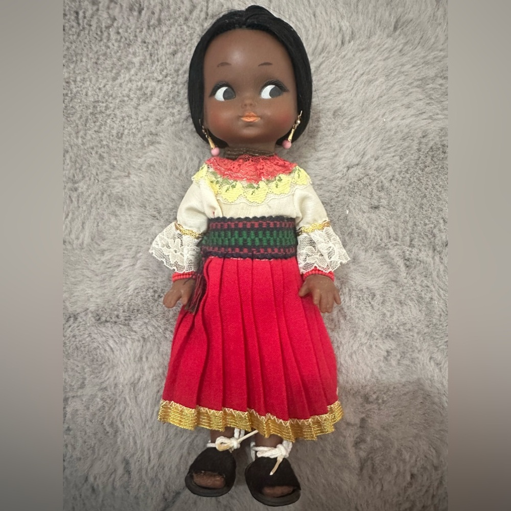 Antique Ecuadorian doll Vintage